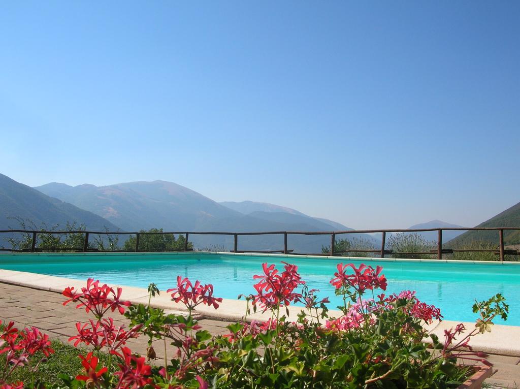 Agriturismo Roccagelli Vallo di Nera Ngoại thất bức ảnh
